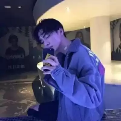 邱湛蓝